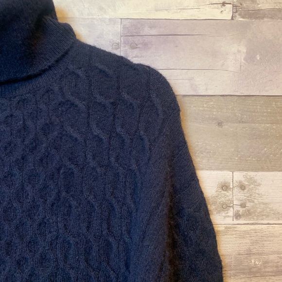 Zara Blogger Knit Turtleneck Sweater Dress - Picture 3 of 8